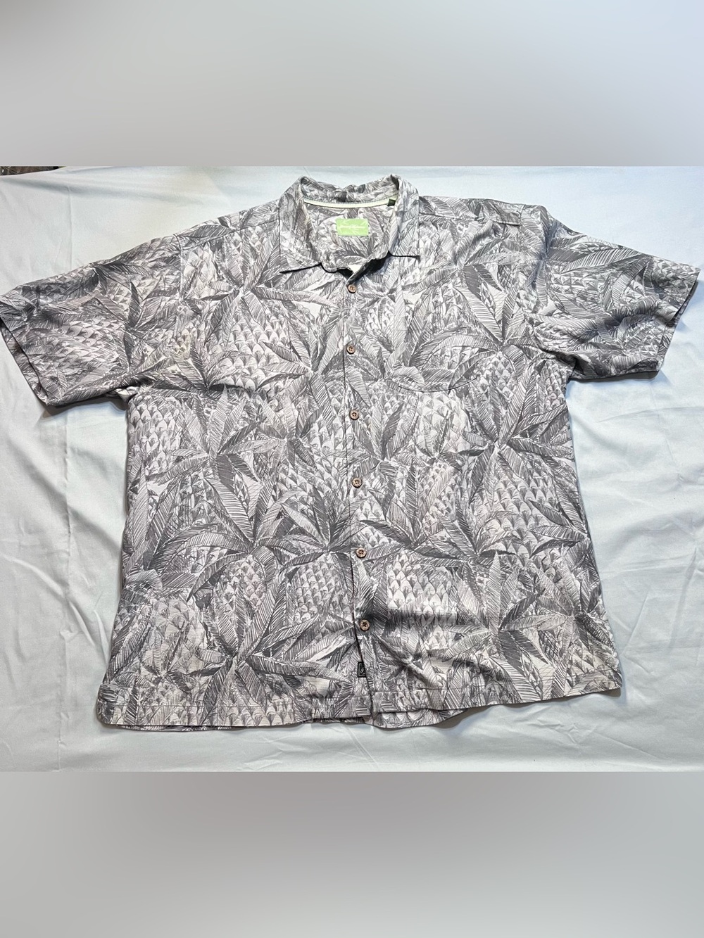 Tommy Bahama Short-Sleeve Button-Down in Gray Leaf Pattern